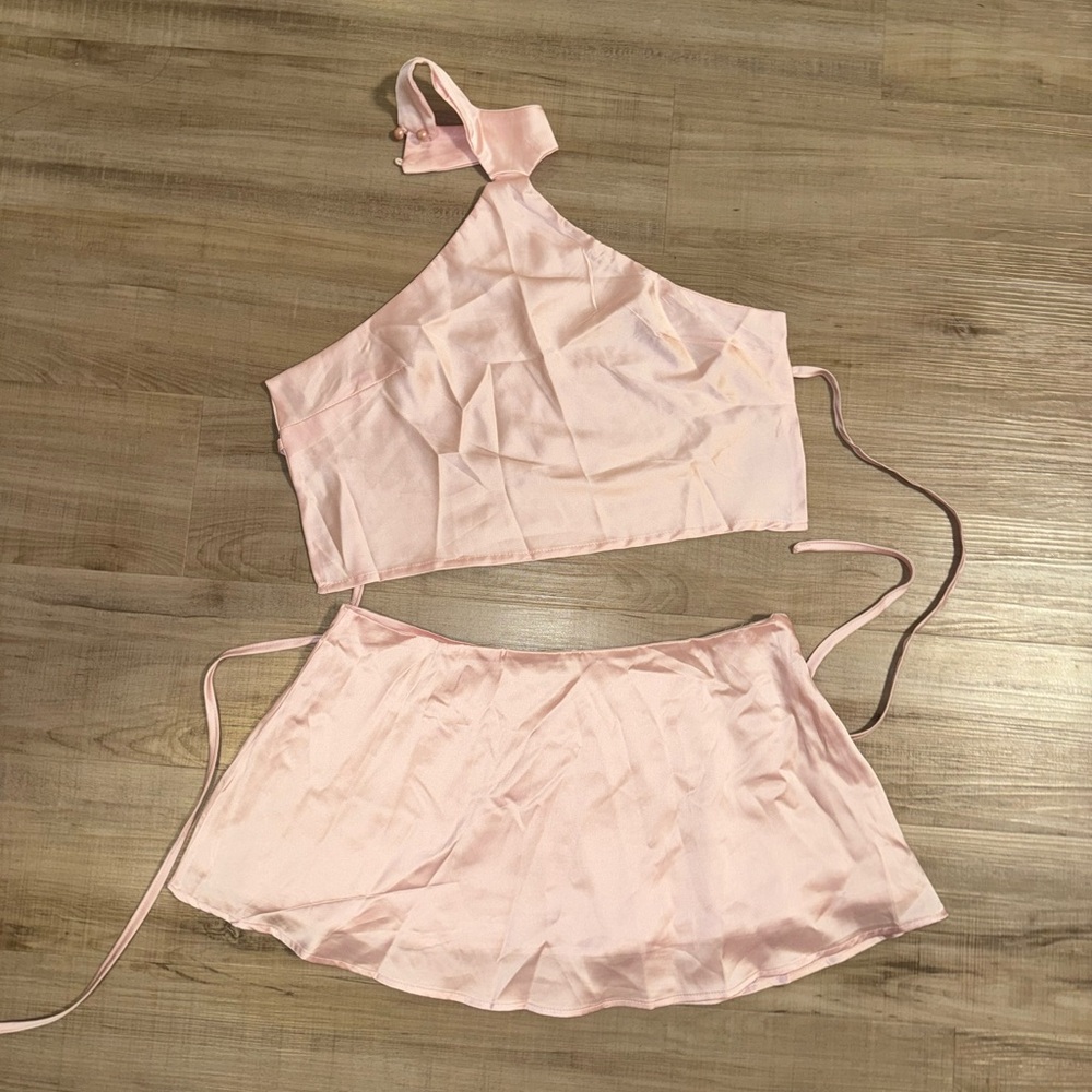 Baby pink mini skirt set
